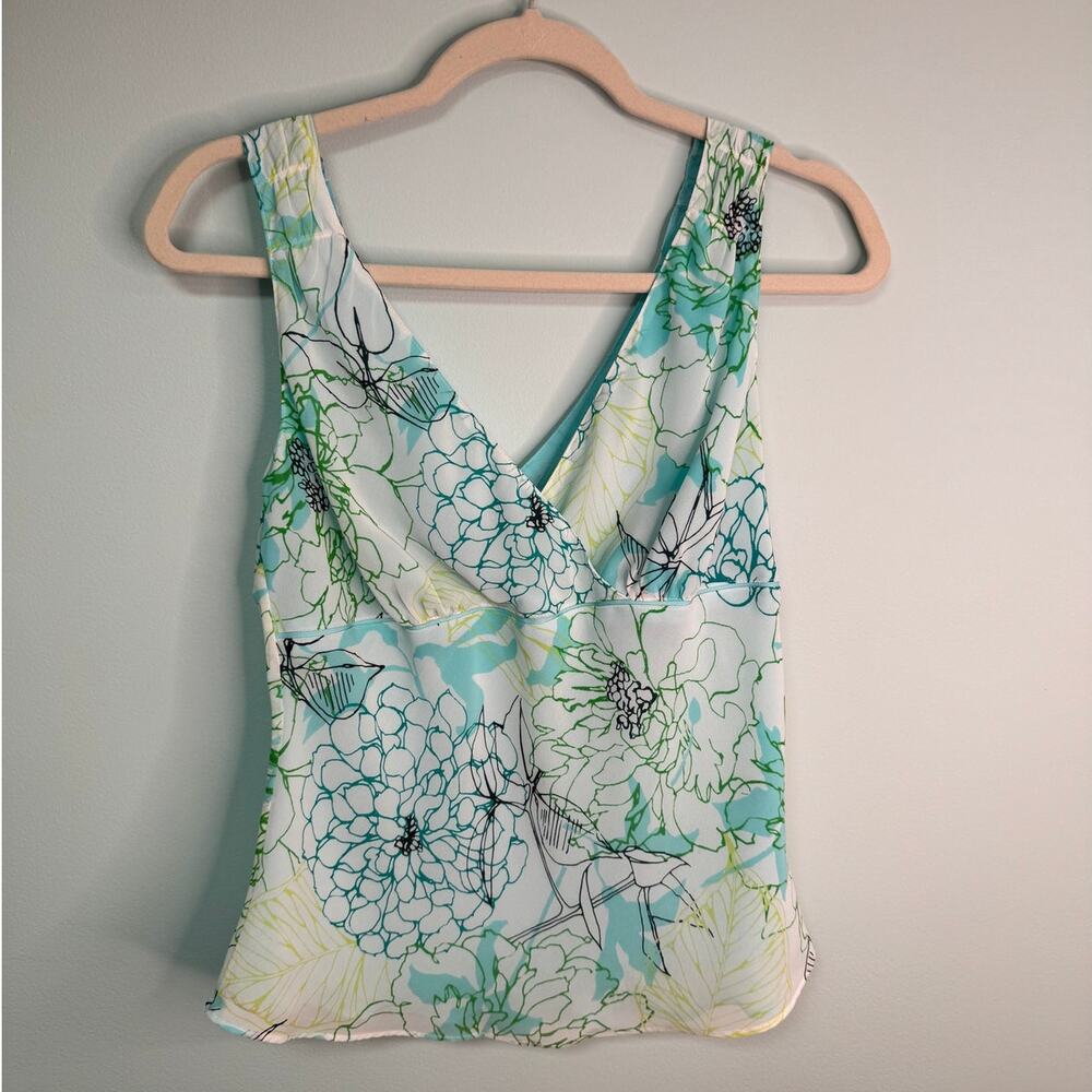 EUC! Nine & Company V-Neck Floral Question - Blue & Green - 10P
